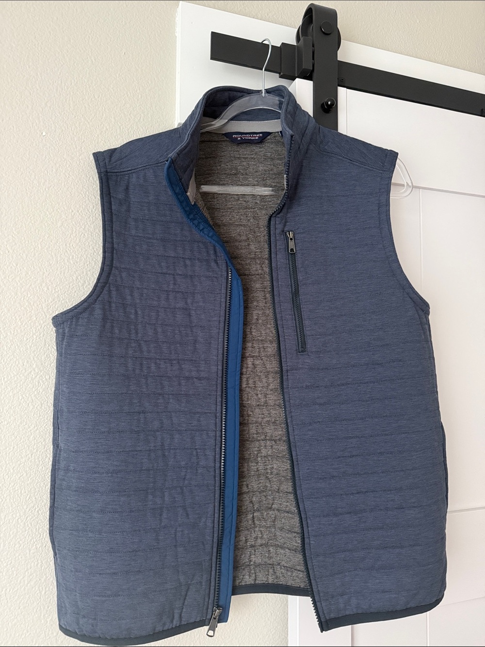 Roundtree & Yorke Quilted Navy Blue Men's Vest